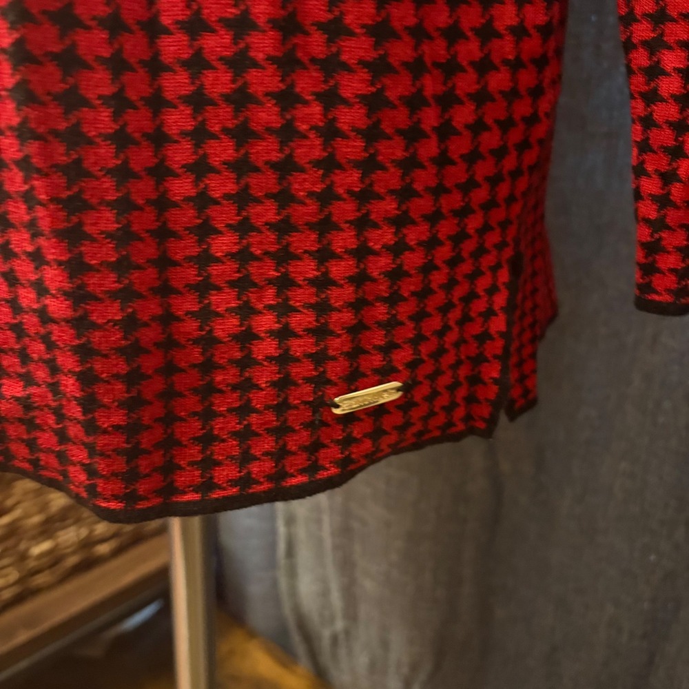 Calvin Klein Red Black Houndstooth Cowl Neck Tunic Sweater (Women's‎ Large) - Picture 5 of 7